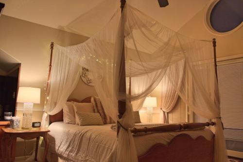 Bed & Breakfast Black Bear Manor