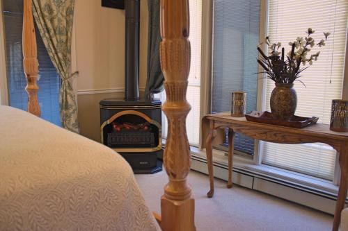 Bed & Breakfast Black Bear Manor