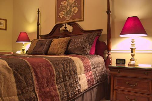 Bed & Breakfast Black Bear Manor