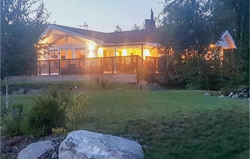 Three-bedroom Holiday Home In Strangnas
