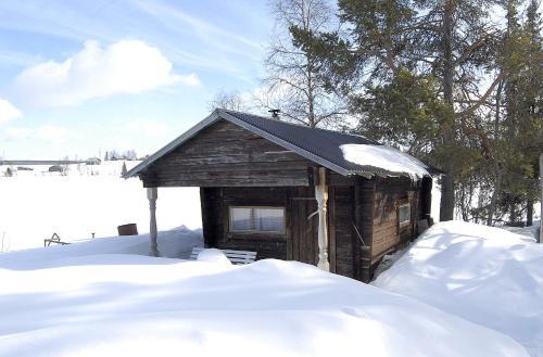 Lakeside House In Lapland