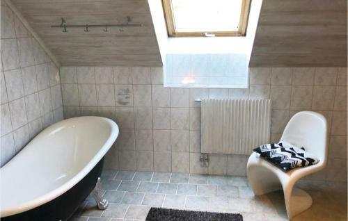 One-bedroom Apartment In Linderod
