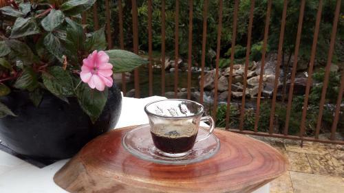 Hostel Caf�