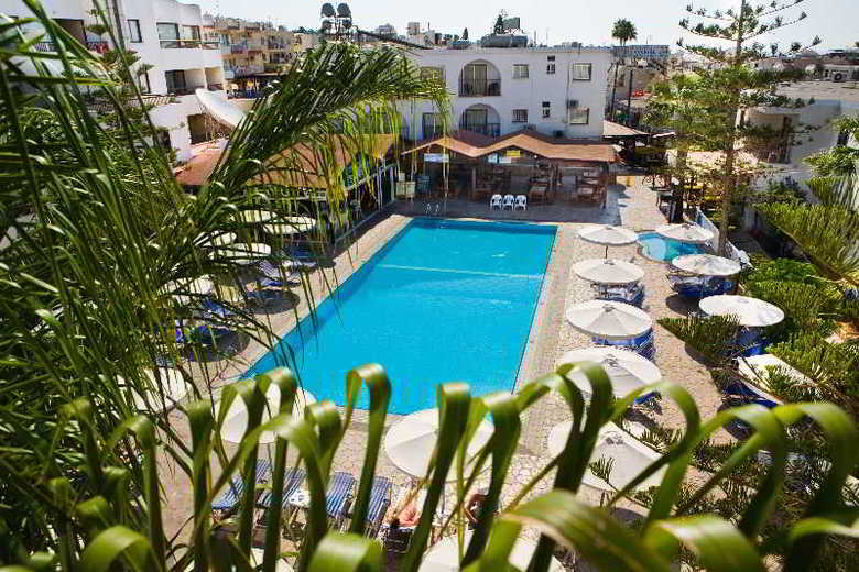 Aparthotel Christabelle