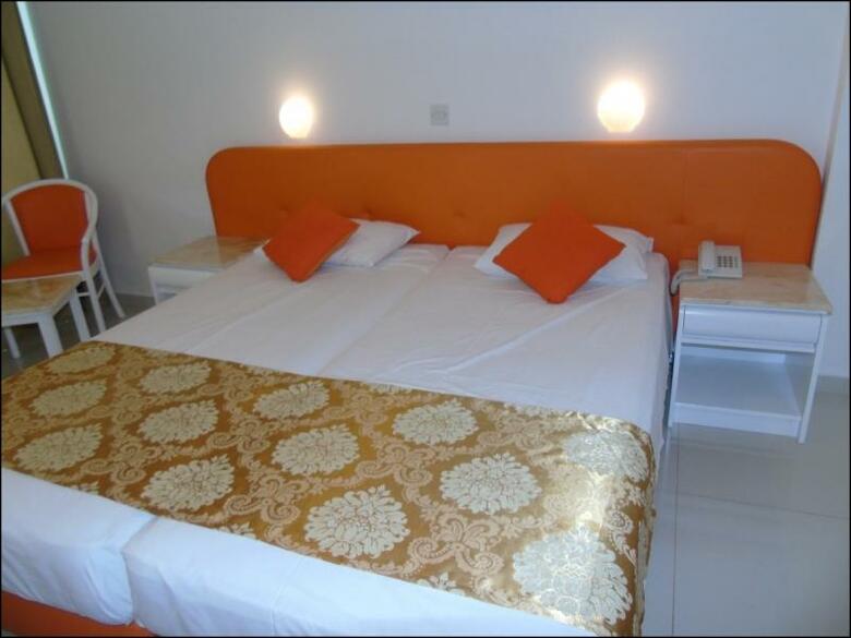 Corfu Hotel