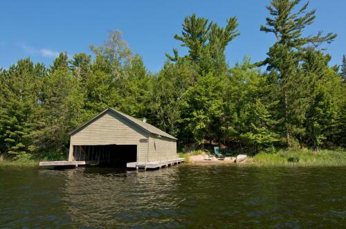 Hotel Ludlow's Island Resort