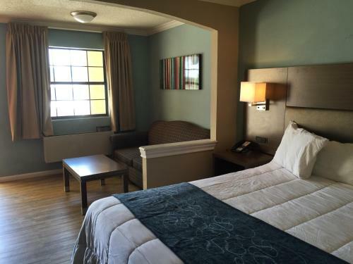 Hotel Inn Of The Conchos