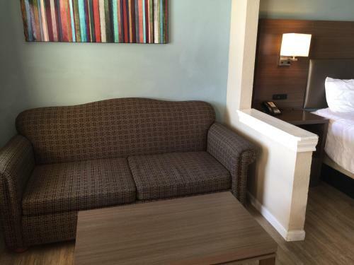 Hotel Inn Of The Conchos