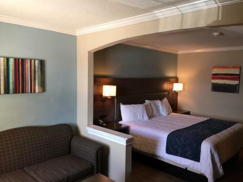 Hotel Inn Of The Conchos