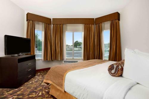 Hotel Baymont Inn & Suites Hobbs