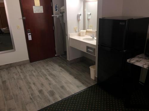 Hotel Lea County Inn