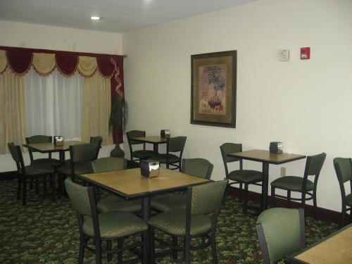 Hotel Lea County Inn