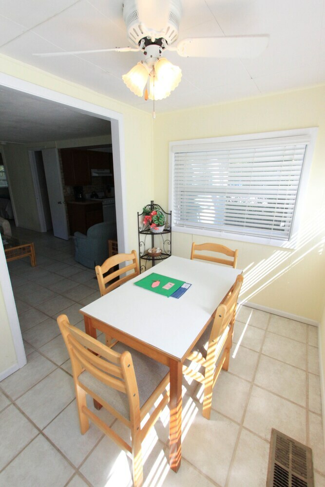 Gulf Breeze Cottages