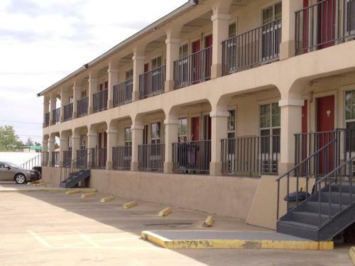 Motel Villa West Inn
