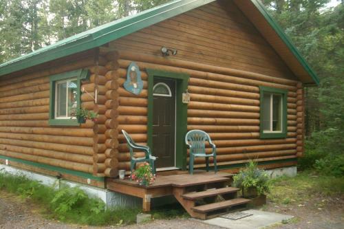 Box Canyon Cabins