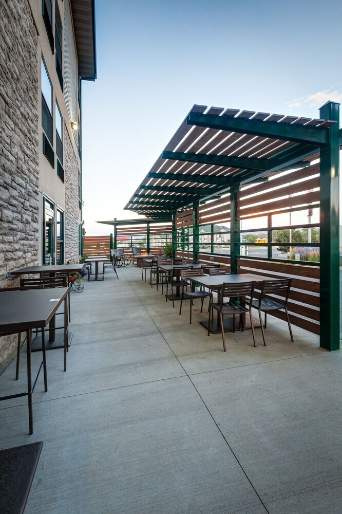 Hotel Boothill Inn And Suites