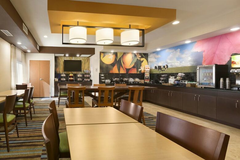 Hotel Fairfield Inn & Suites Midland