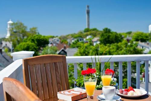 Bed & Breakfast Benchmark Inn