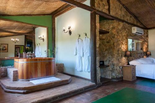 Hostal Pousada Pegada Da On�a