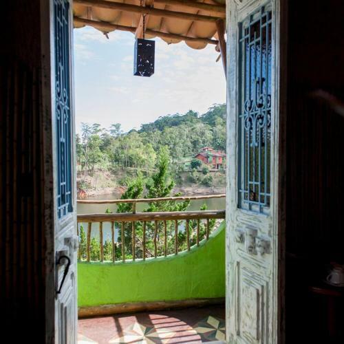 Hostal Pousada Pegada Da On�a