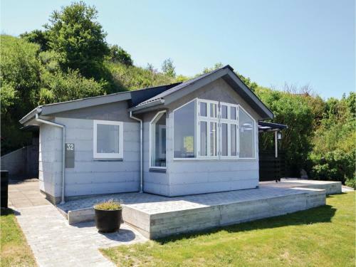 Two-bedroom Holiday Home In Allingabro
