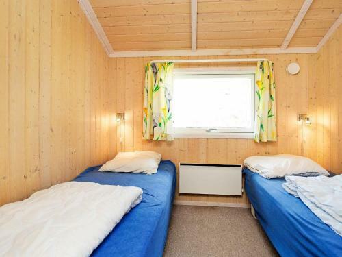 Three-bedroom Holiday Home In Asn�s 1