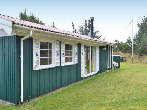Three-bedroom Holiday Home In Hvide Sande