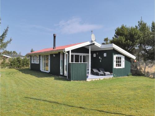 Three-bedroom Holiday Home In Hvide Sande