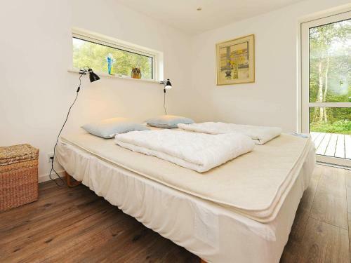 Three-bedroom Holiday Home In Bogense 2