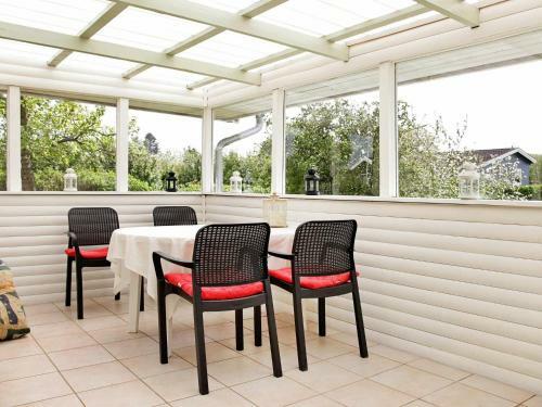 Two-bedroom Holiday Home In Bogense 1