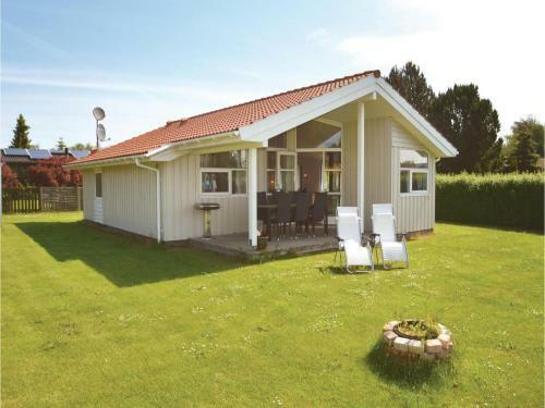 Holiday Home Sydgr�nsen