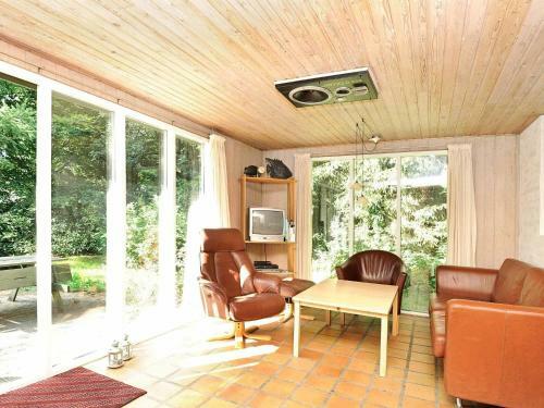 Two-bedroom Holiday Home In Bording 1