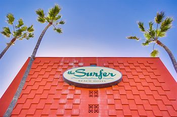 Surfer Beach Hotel