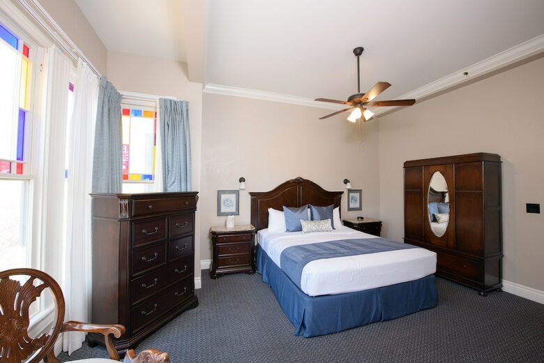 Horton Grand Hotel