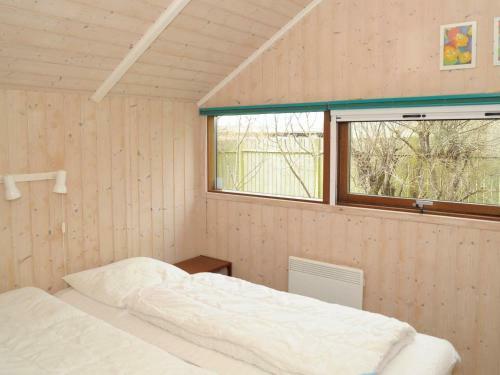 Three-bedroom Holiday Home In Broager 2