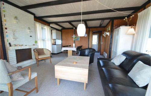 Three-bedroom Holiday Home In Hurup Thy