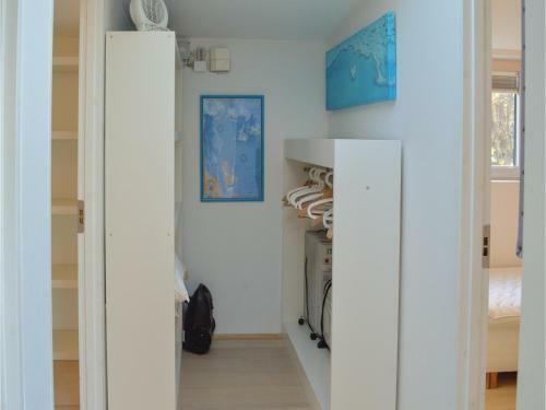 Three-bedroom Holiday Home In Dronningmolle