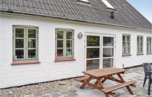 Holiday Home Villingeb�k Strandvej Dronningm�lle
