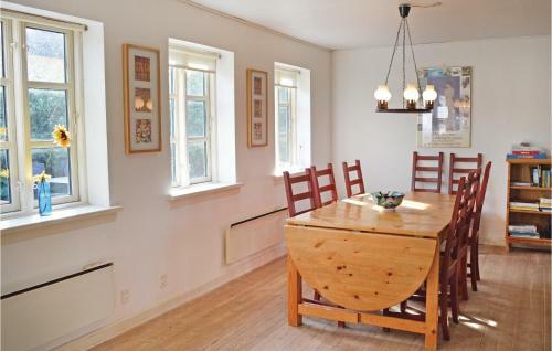 Holiday Home Villingeb�k Strandvej Dronningm�lle