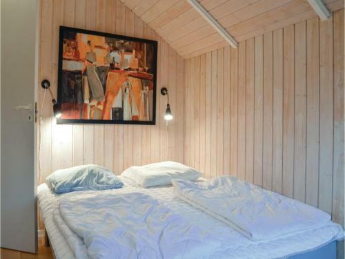 Holiday Home Dronningm�lle 50