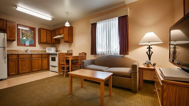 Hotel Best Western Lamplighter Inn & Suites