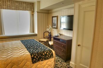 Hotel Gaslamp Plaza Suites