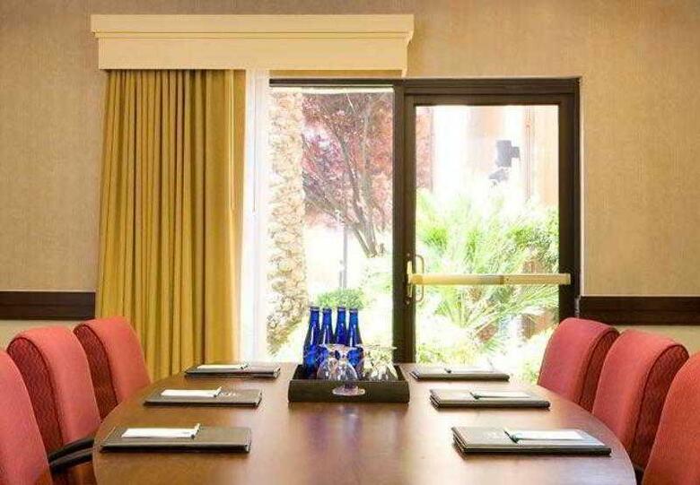 Hotel Courtyard By Marriott Las Vegas Summerlin