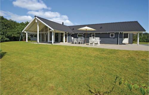 Holiday Home Peter S