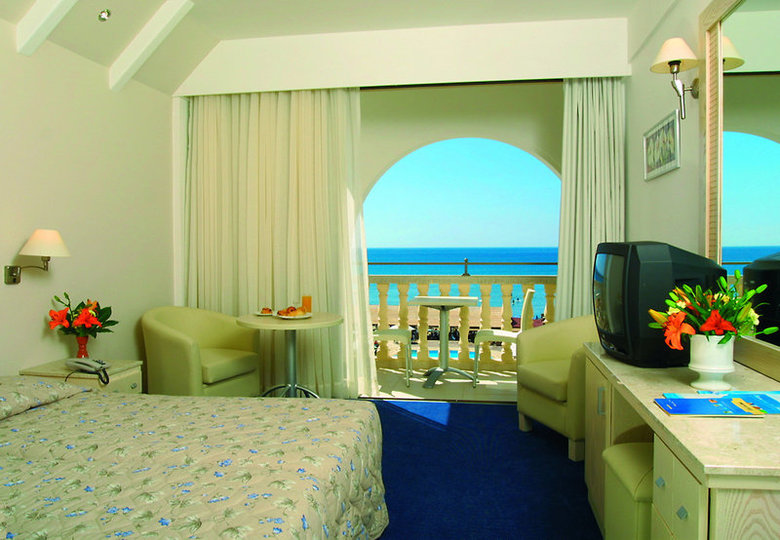 Hotel Louis Princess Beach