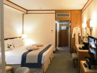 Hotel Constantinou Bros Athena Beach