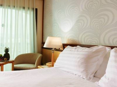 Hotel Constantinou Bros Athena Beach