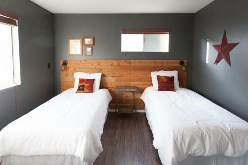 Hotel Mallard Bay Resort