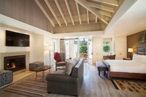 Hotel Quail Lodge & Golf Club