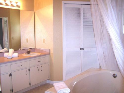 Sunsplash Vacation Homes